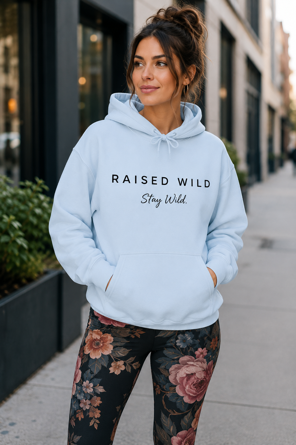 Minimalist Hoodie — Versatile Casual Pullover for Hiking, City & Everyday Wear